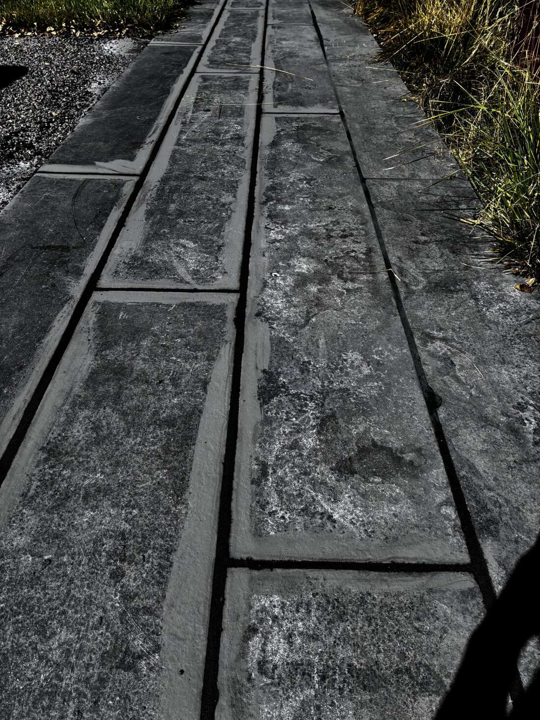 Bluestone paver walkway with tight sanded joints